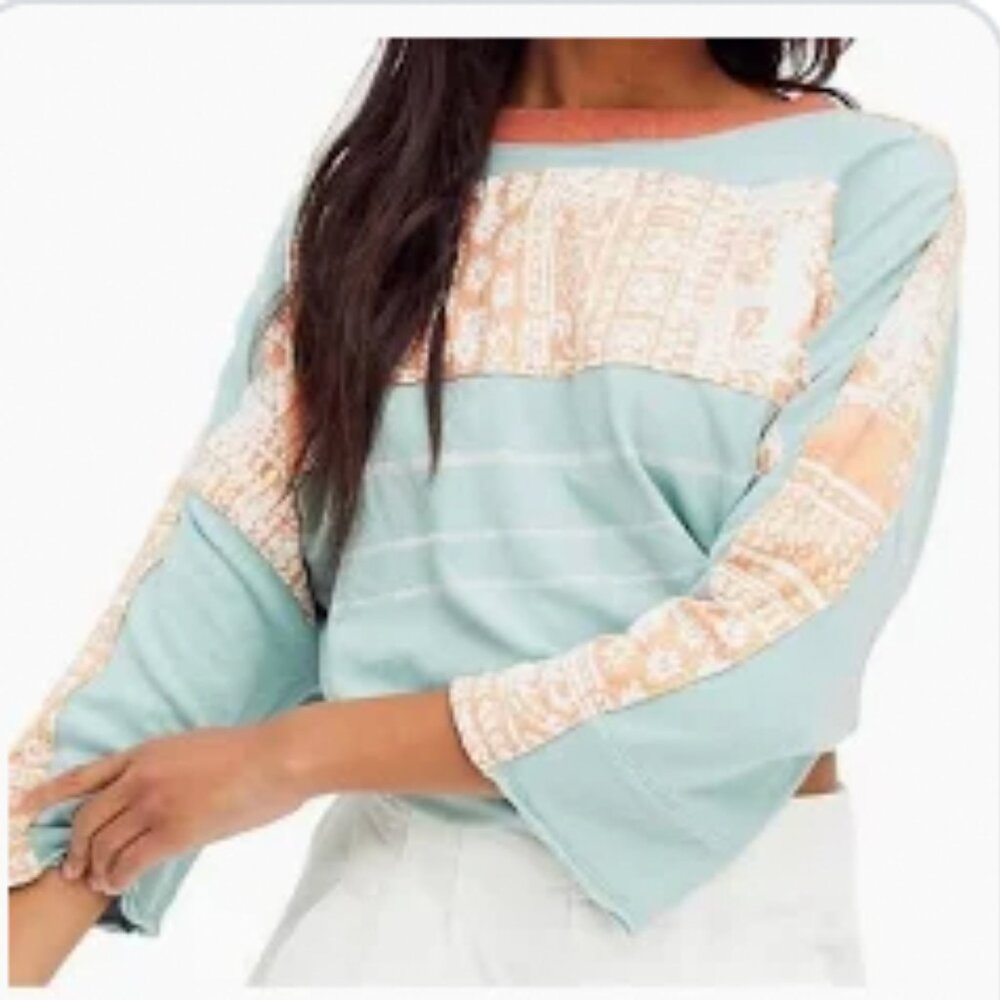 NWT Free People/We The People  Happiness in Bloom Top in XS